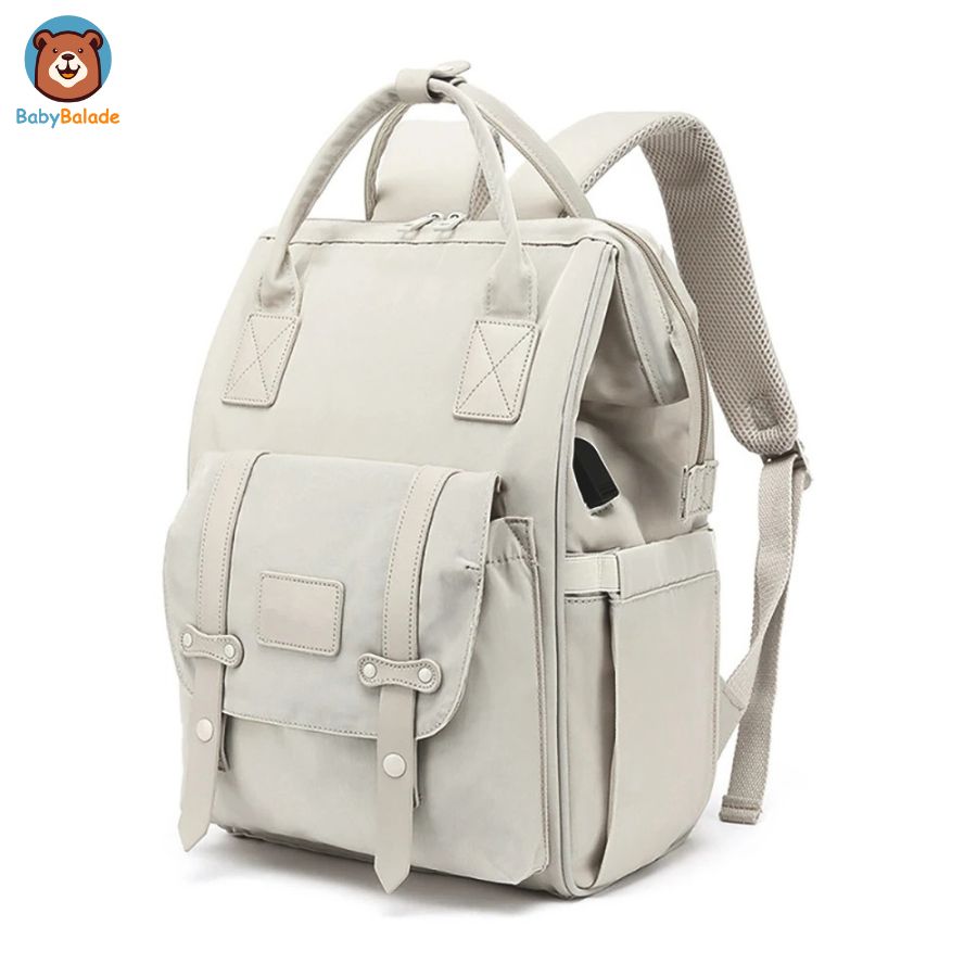 sac à dos à langer de couleur gris