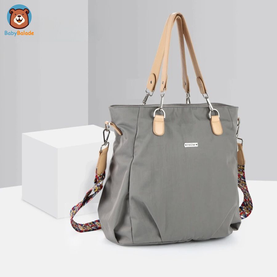 sac à langer de couleur gris