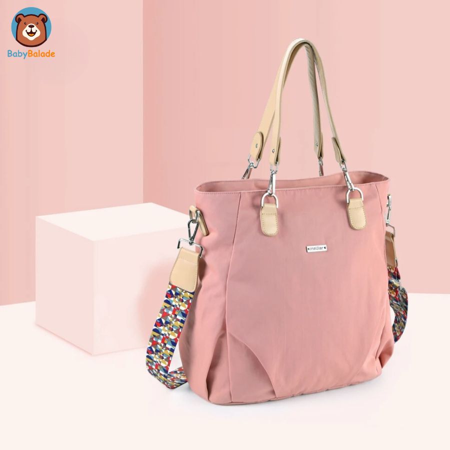 sac à langer de couleur rose corail