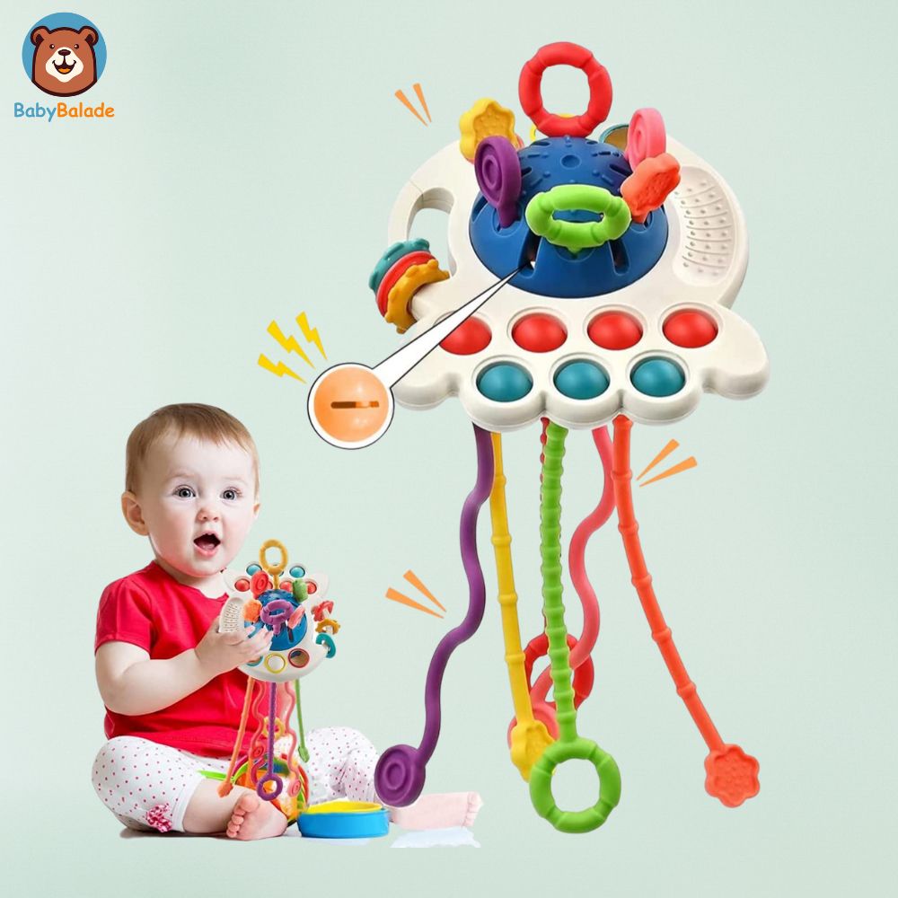 jouet sensoriel bébé - dans les mains