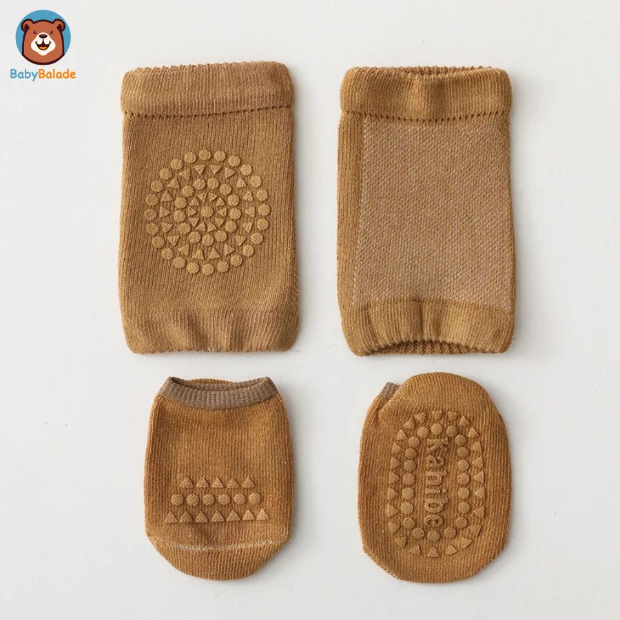 chaussette antidérapante bébé et genouillère bebe - couleur marron